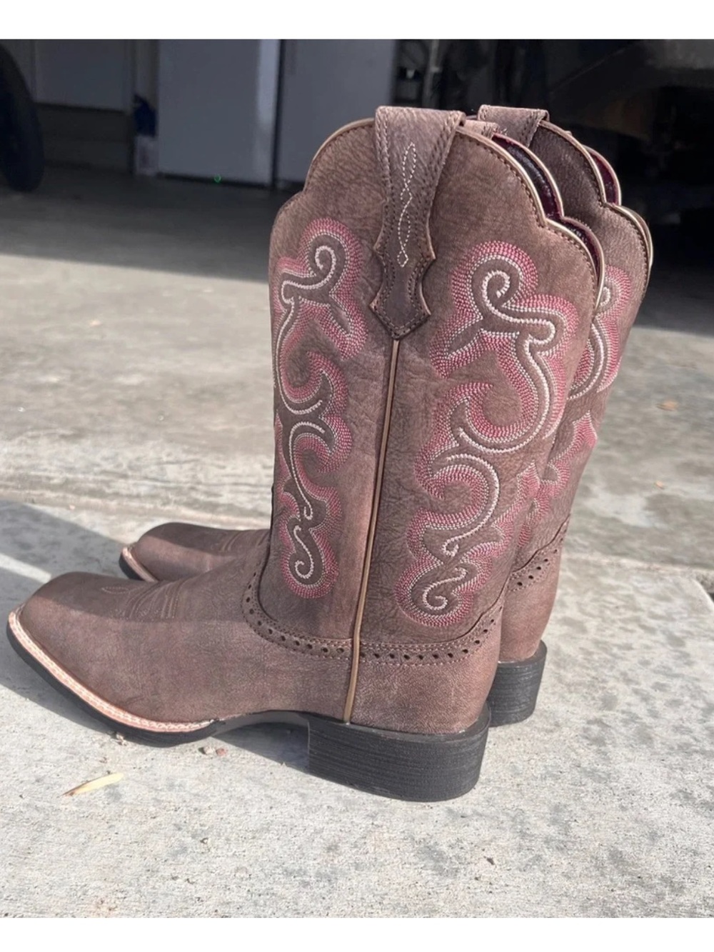 Ariat QuickDraw western boots size 8B